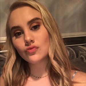 Meet your Posher, Hunter